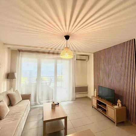Apartament 4 Personnes - Clime - Terrasse - Pr Port - Centre - Gare - Tramway Nicea